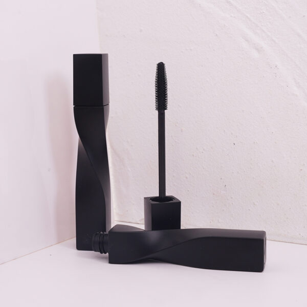 mascare-black