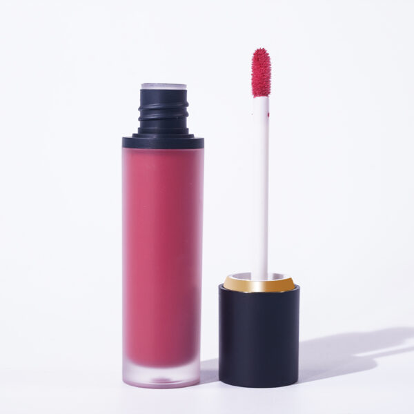 Blush Liquid – Lightweight, Non-Sticky Formula for a Smooth, Radiant Flush – Perfect for Cheeks and Lips - Image 6