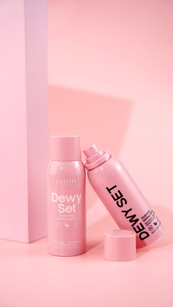 Long-Lasting Matte Setting Spray – Oil Control, Shine-Free Finish, 18-Hour Wear, Weightless Formula for Flawless Makeup - Image 3