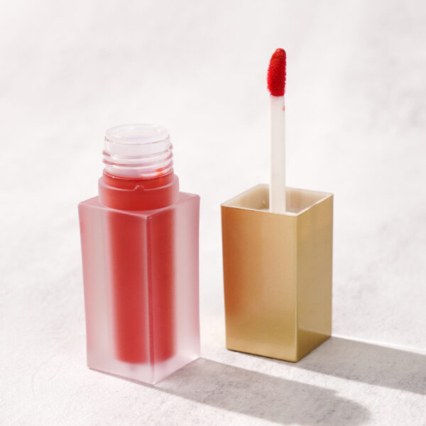 Golden Liquid Cream Blush – Multi-Use, Hydrating Formula , Natural Finish, Long-Lasting Wear - Image 5