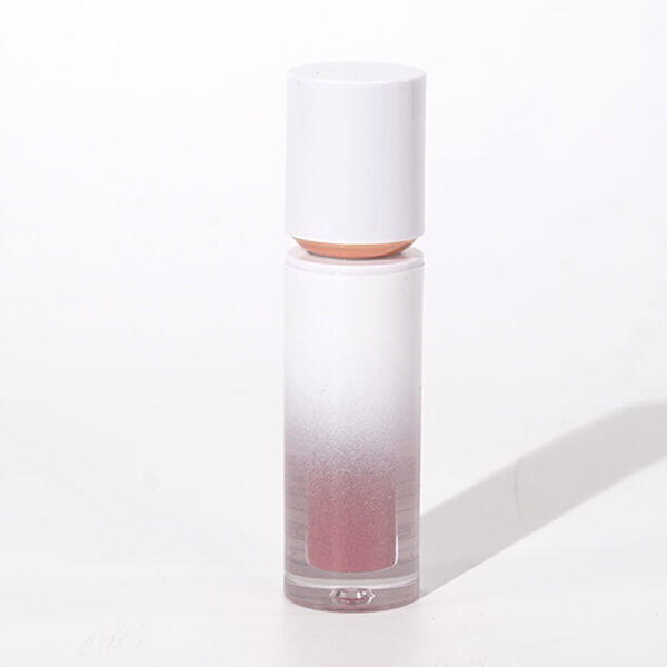 Liquid Blush – Buildable, Long-Lasting Color for Cheeks and Lips – Natural, Dewy Finish, Easy Application - Image 4