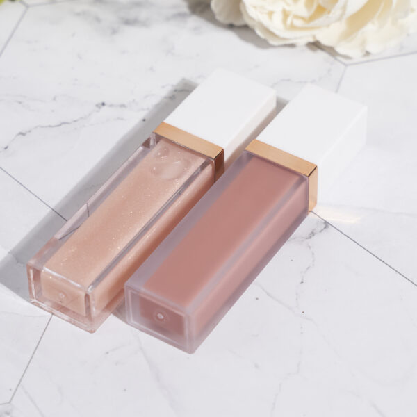 liquid lipstick-black&white squre container ,matte finish ,low moq,high pigment,high quality - Image 4
