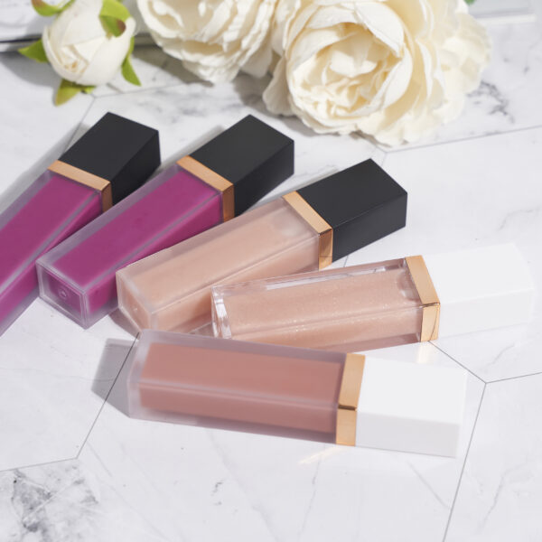 liquid lipstick-black&white squre container ,matte finish ,low moq,high pigment,high quality - Image 3